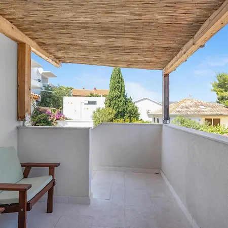 Pet Friendly In * Rogoznica