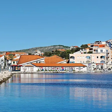 Pet Friendly In * Rogoznica (Sibenik-Knin)